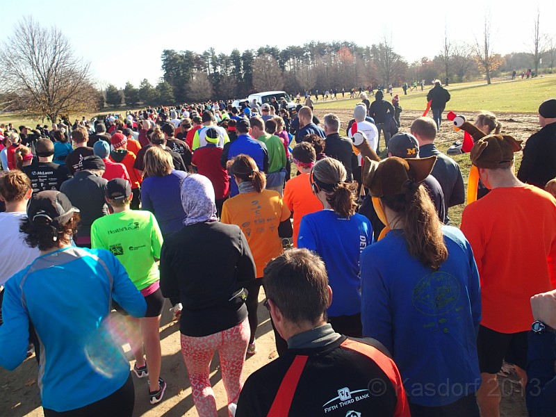2013 A2 Turkey Trot 10K 056.JPG - The 2013 Hudson Mills Turkey Trot 10K. Cool and blustery.